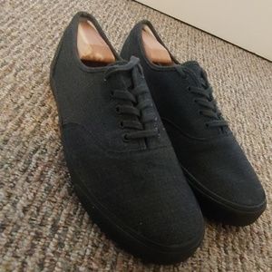 Old Navy Men's Shoes Size 12